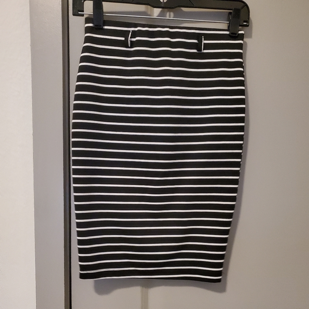 Pencil skirt